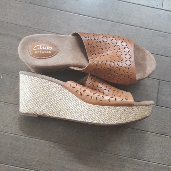 Shoes - Picture 2 of 5